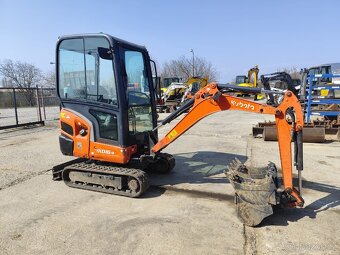Minibager Kubota, rok 2017. Vaha 1600kg. Rozsirovaci. - 2