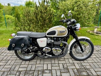 Triumph Bonneville T100 5680Km - 2