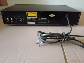 Yamaha CDX-750-CD - 2