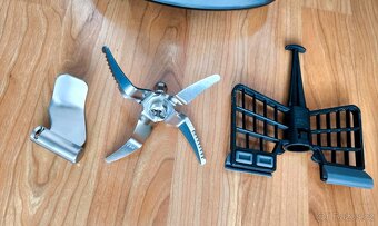 Multifunkční kuchyňský robot Cecotec Mambo - 2
