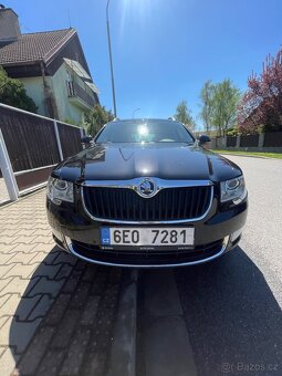 Škoda Superb 2 Combi V6 Ambiente - 2