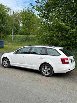 Škoda Octavia 1.6 dsg - 2