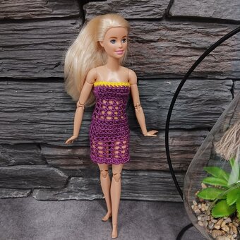 Barbie - šatičky kus za 15Kč - 2