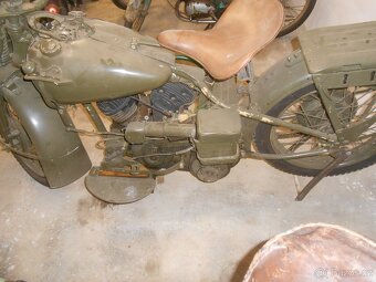 Harley Davidson 750 WLA 1943 - 2