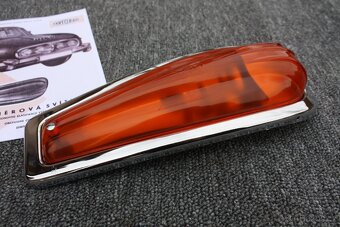 Tatra 603/2 - Pravý přední blikač (nepoužitá uloženka) - 2