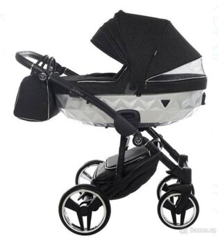 kočárek Junama silver + dětská autosedačka 0+ a isofix - 2