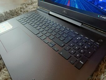 DELL GAMING 15 i7-7700/16GB DDR4/240GB SSD +1TB/GTX 1060 6GB - 2