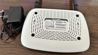 TP-LINK TL-WR841ND - 2