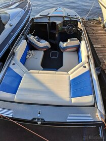 Kajutová motorová loď Bayliner Cobra 2250 - 2