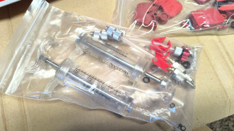 Odvzdušňovací sada SRAM Bleed Kit Pro - 2