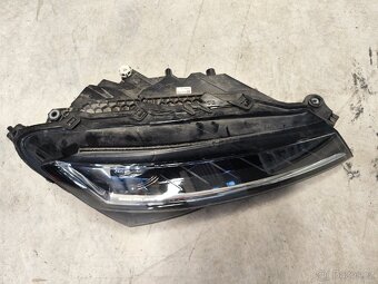 Pravé přední led světlo Škoda Superb 3 facelift - 2