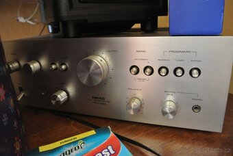 prodám  NIKO , HIFI , ZESILOVAČ  + RÁDIO  TUNER - 2