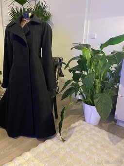 Guess kasmirovy vlneny cerny kabat cerny 38 - 2