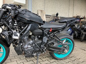 Yamaha MT07 rok 11/2024 jen 3.000 km - 2