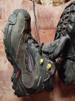 Kotníkové boty botasky Salomon - 2