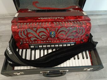 WeltMeister Caprice - 2