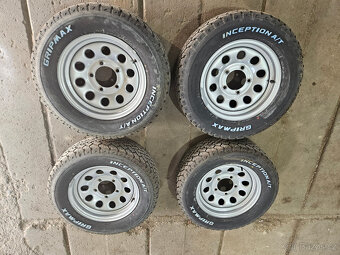 Nová sada disku 5x139,7mm s pneu 205/70/15 - Jimny - 2