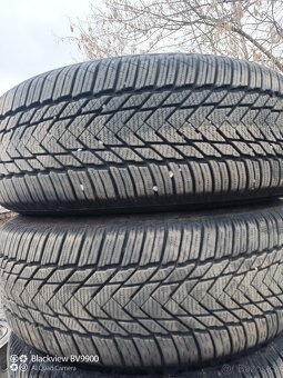 Zimní pneumatiky Aplus A701 205/55 R15 na disků FORD. - 2