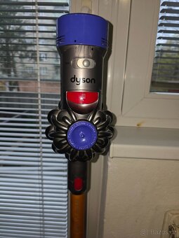DYSON V 8 ABSOLUTE - 2