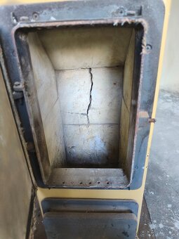 Kamínka "Petry" - 2