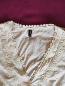 Crop top Sinsay velikost XS - 2