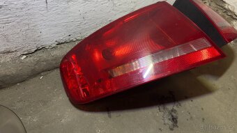 Audi A4 B8 - zadní světla - 2