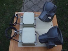 2 svítidla voděodolná PAR výbojky metalhalogen 35W - 2