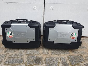 Aprilia ETV 1000 Caponord - 2