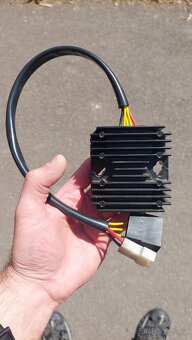 VAPE R87 regulátor/usměrňovač - 2