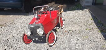 Šlapací auto Hasicí - 2