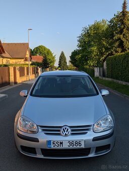 Volkswagen golf 5 1.9TDI 2006 - 2