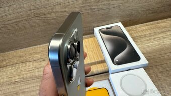 iPhone 15pro 128gb Přírodní titan Záruka Datart 16měs. - 2
