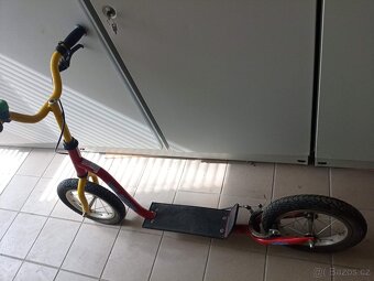 Prodám pěknou dětskou koloběžku - 2
