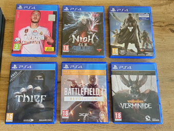 PS4 PRO 1TB + 6 her - TOP STAV - 2