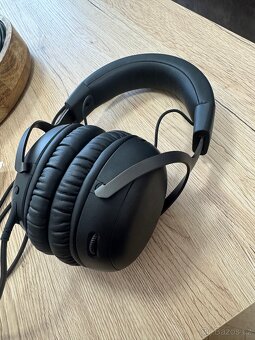 HyperX Cloud III Black - 2