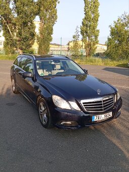 Mercedes-Benz E 350 CDI 4MATIC kombi, světlá kůže, panoráma - 2