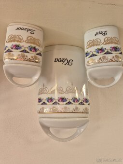 Porcelánové kořenky - 2