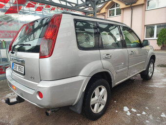 Nissan X-Trail 2,2 dCi 100kW 4x4 rok 2005 - 2