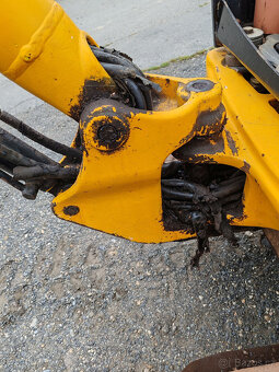 pásový mini bagr JCB 8014, 3x lopata 215 000Kč + DPH - 2