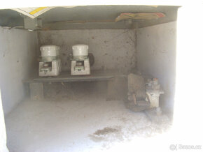 Betonová pojistková skříň, elektrický sloupek - 2