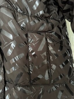 Dámská zimní černá bunda - 2