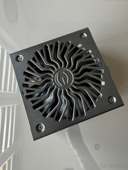 EVGA SUPERNOVA 750GT - 2