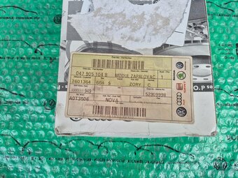 Škoda Octavia, zapalovací modul 047905104B, 047905104A - 2