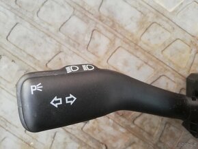 Přepínač blinkrů a stěračů Octavia 1 - 2