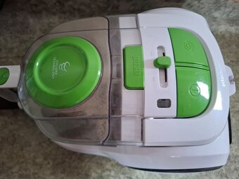 VYSAVAČ CONCEPT VP 5092, 800 W, bezsáčkový - 2