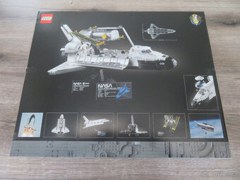 LEGO Icons 10283 NASA Space Shuttle Discovery - 2