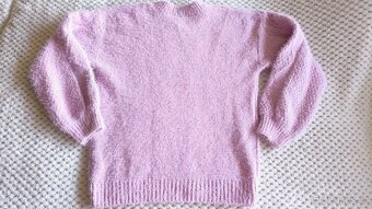 Svetřík značky F&F vel. 146 - 2