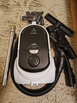 Prodej vysavač ETA bezsáčkový - 2