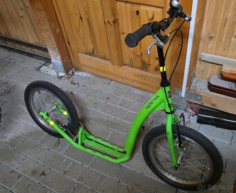 Dětská koloběžka Kostka - 2