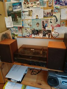 Stereo gramofon NZC 030 se zesilovačem a reproduktory - 2